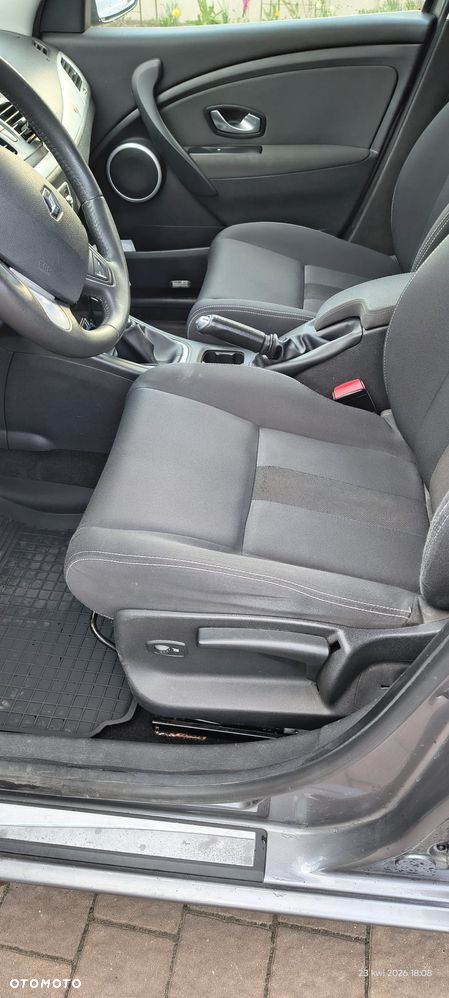 Renault Megane dCi 130 FAP Dynamique - 13