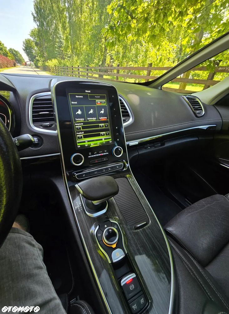 Renault Espace 1.6 dCi Energy Initiale Paris EDC 7os - 28