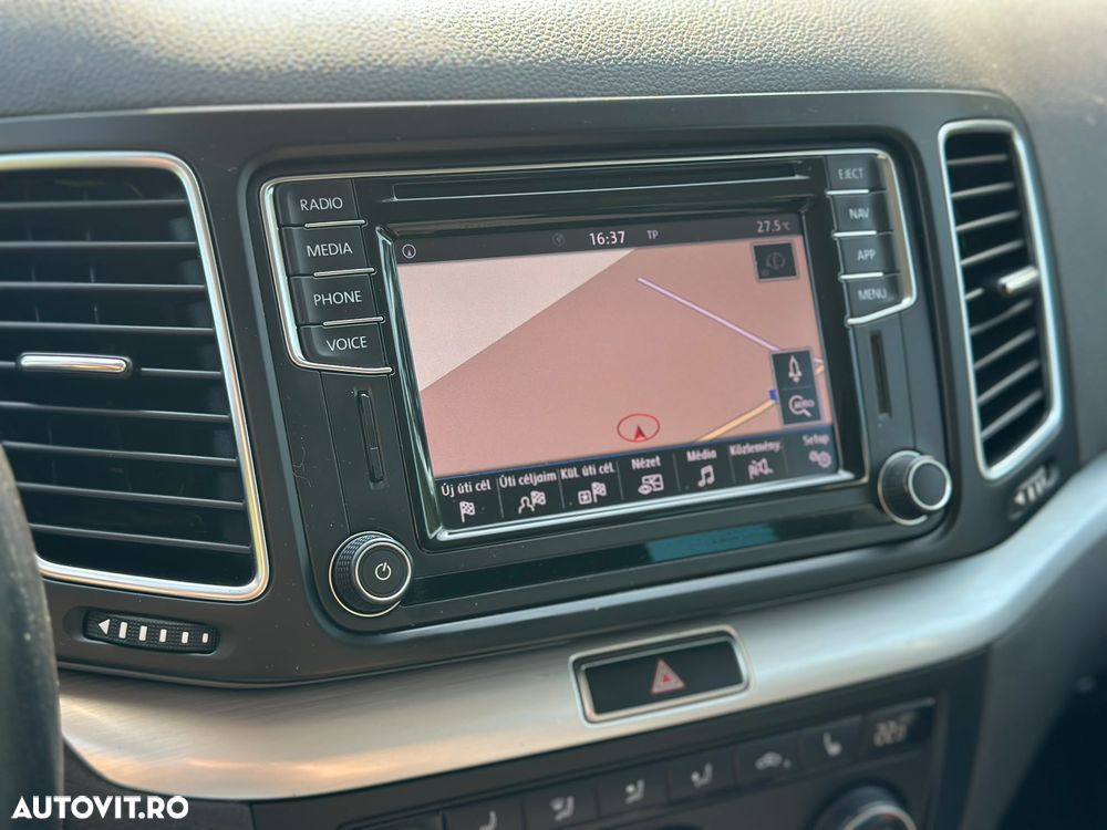Volkswagen Sharan - 20