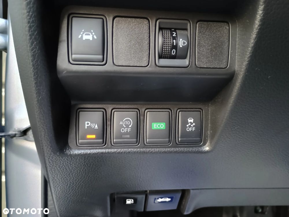 Nissan Qashqai 1.2 DIG-T Acenta Xtronic - 12