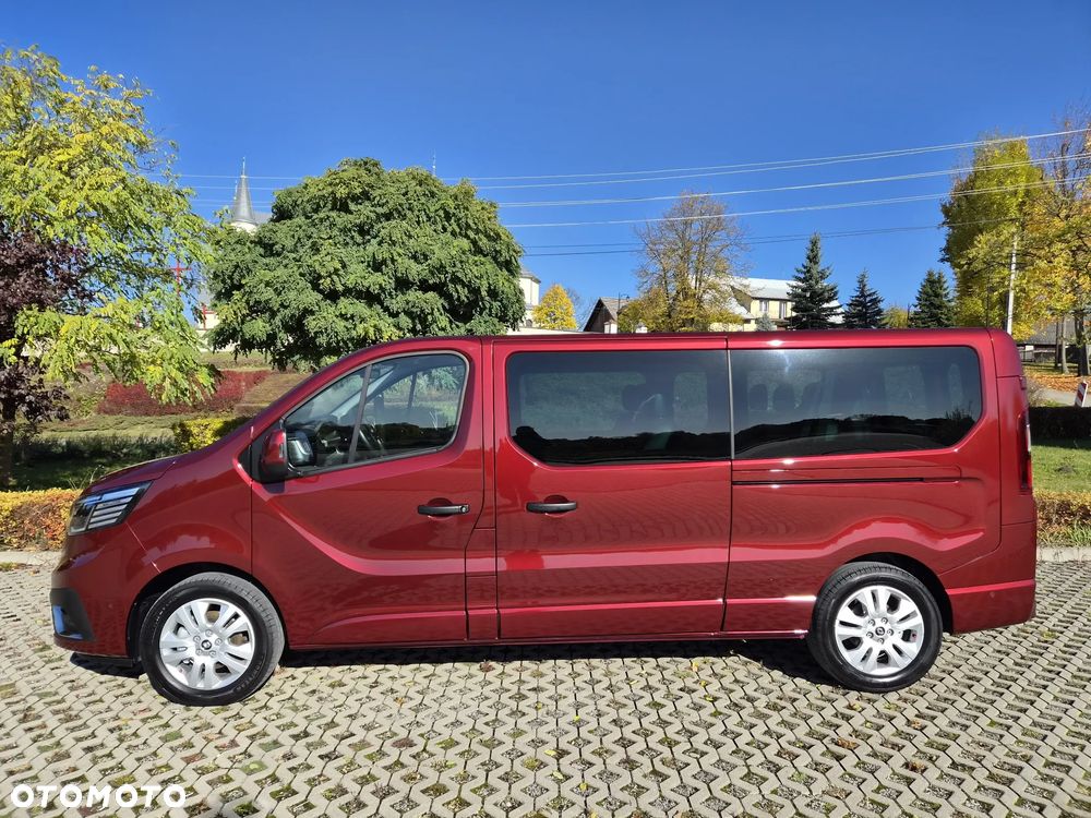 Renault Trafic - 11