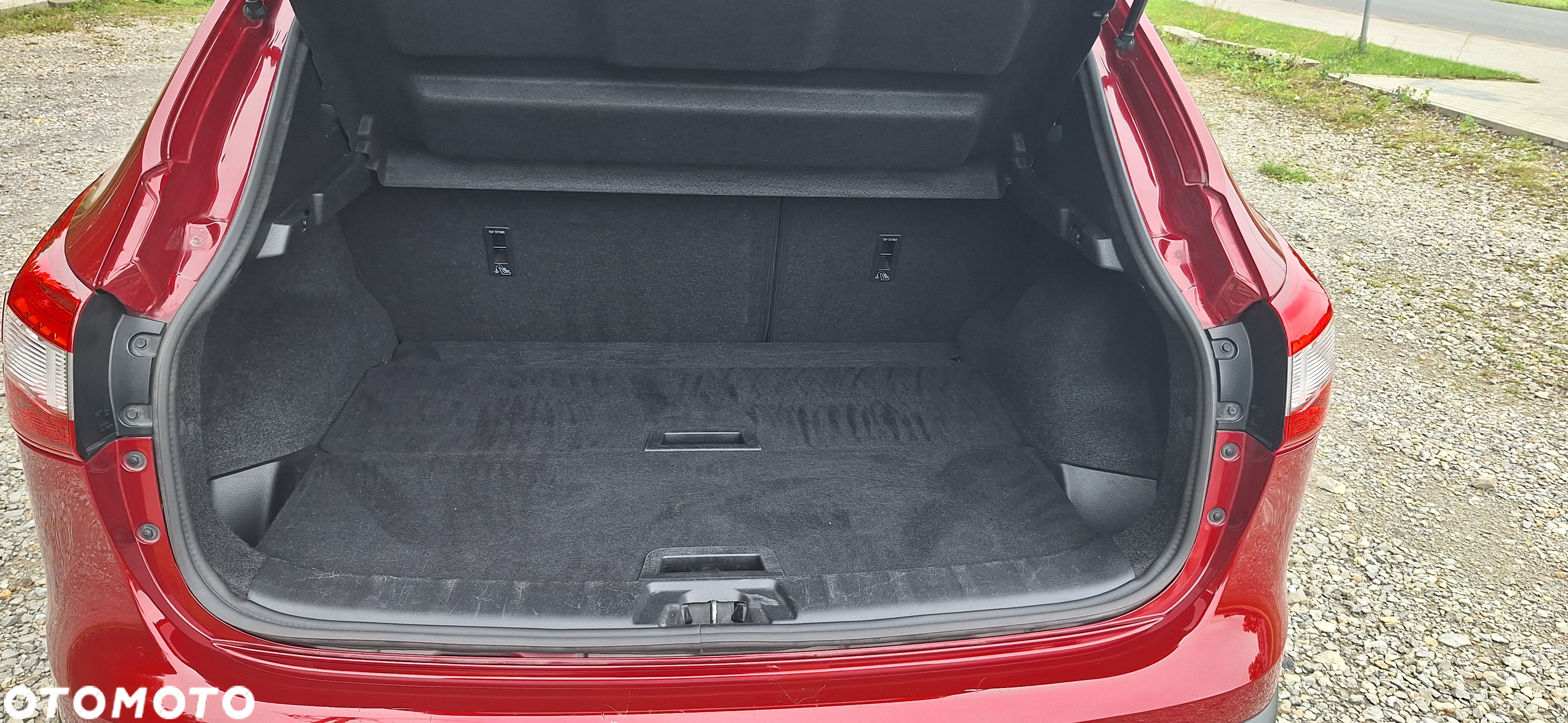 Nissan Qashqai - 13