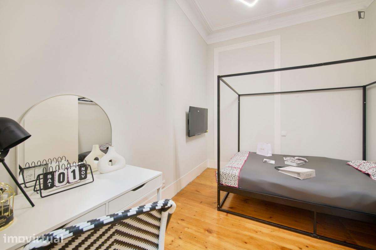 Quarto - localizado em Santos Lisbon - Grande imagem: 2/16