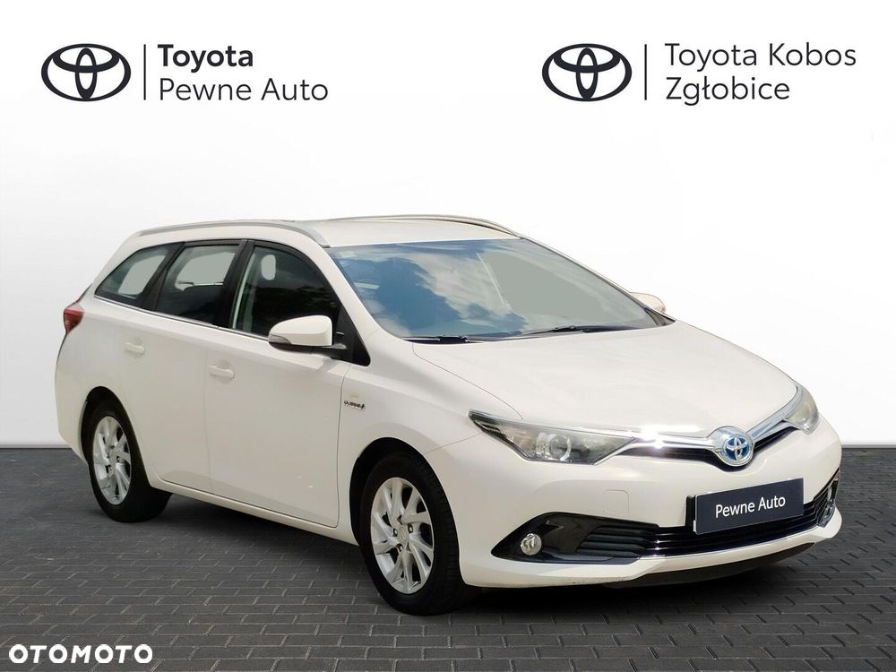 Toyota Auris Hybrid 135 Premium - 7