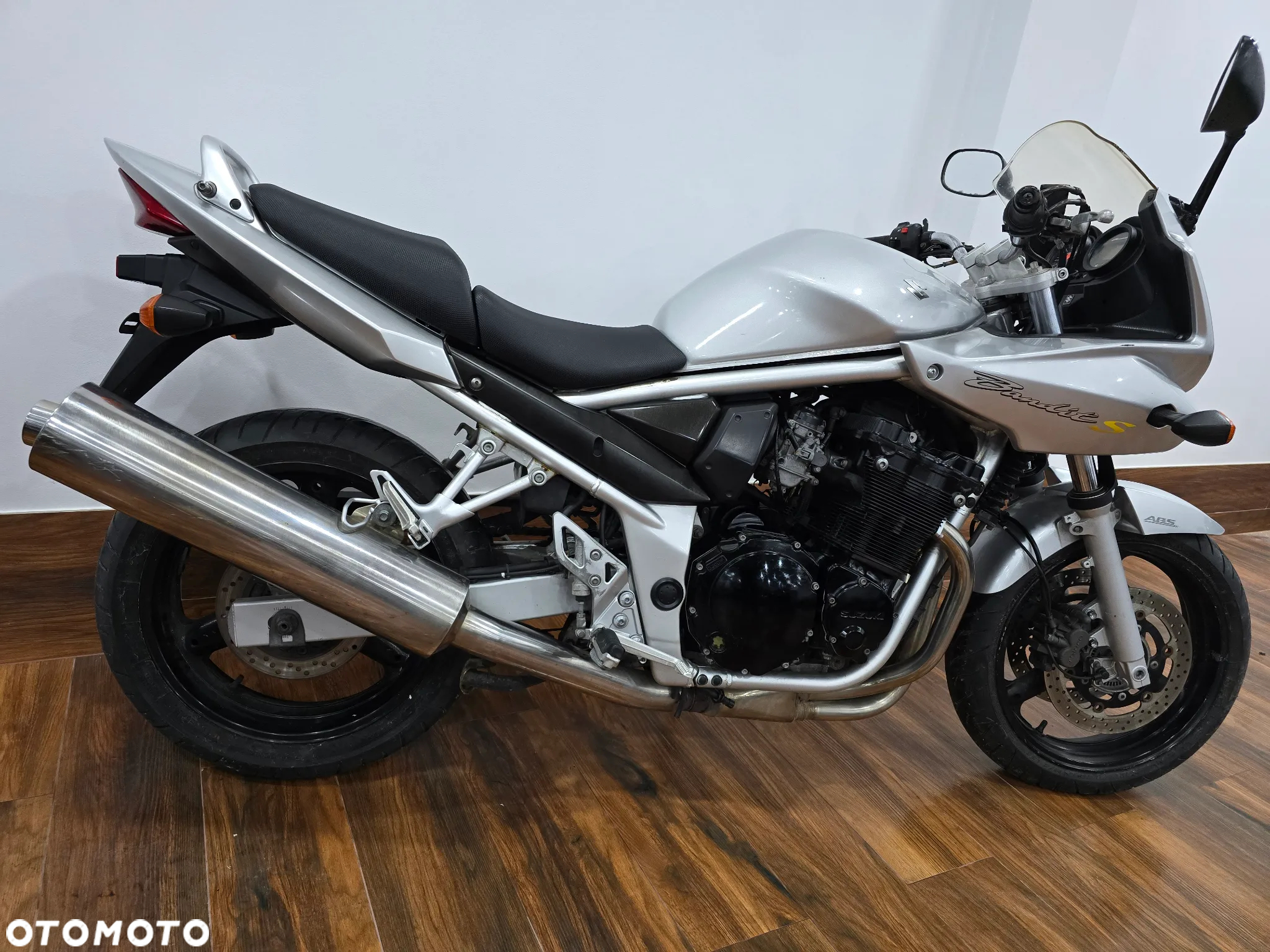 Suzuki Bandit - 10