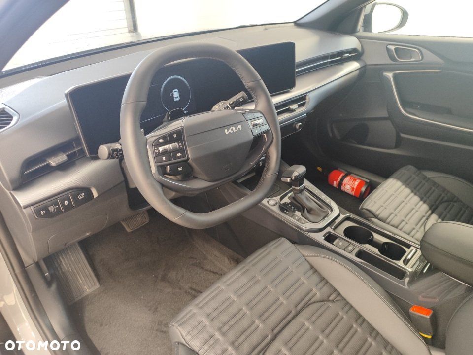 Kia XCeed - 8