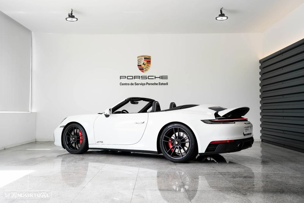 Porsche 911 (992) Carrera 4 GTS PDK - 13