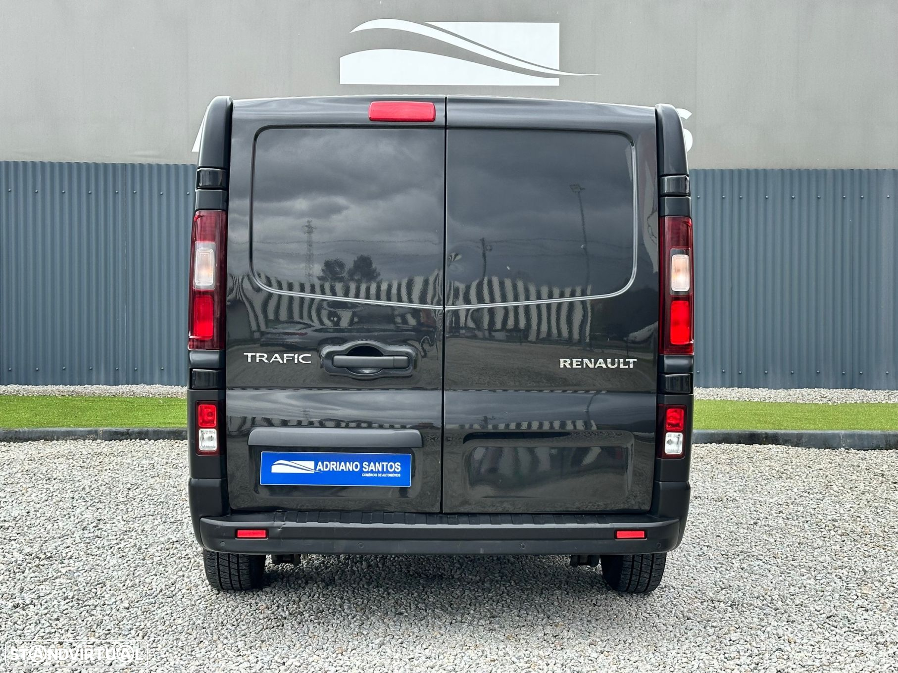Renault Trafic 1.6 dCi L2H1 1.2T - 6