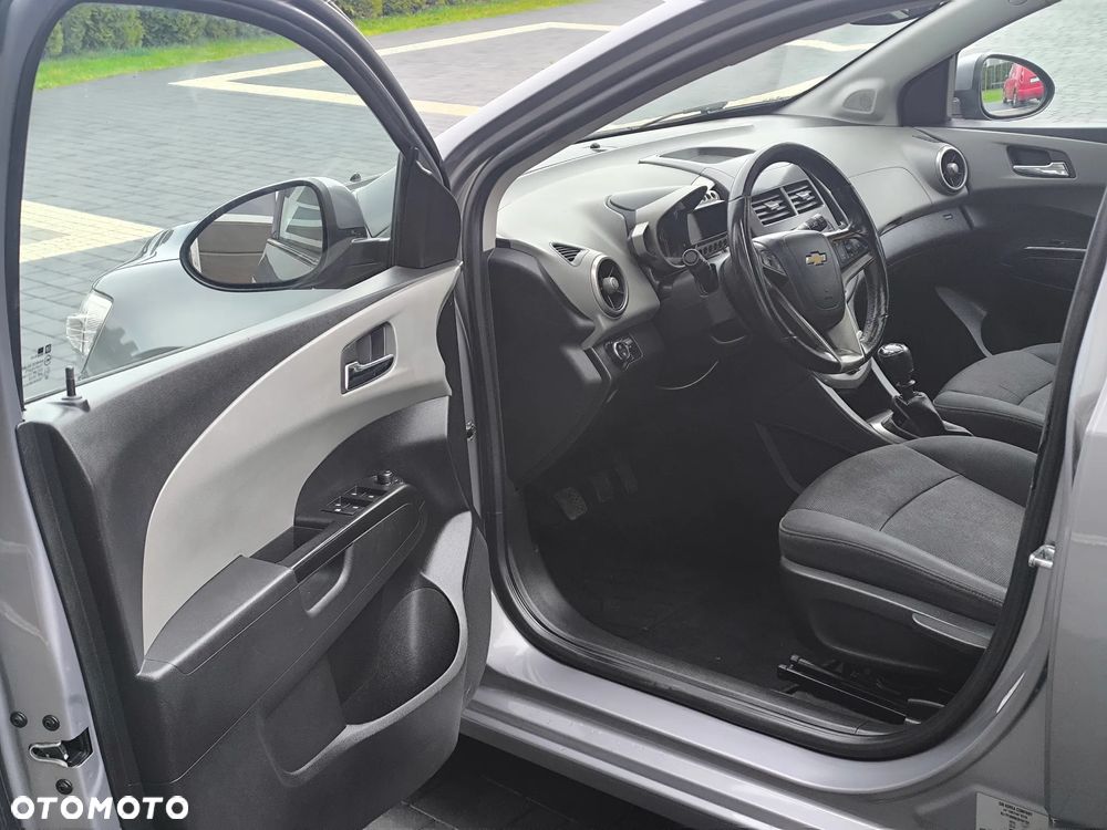 Chevrolet Aveo 1.3 LTZ - 6