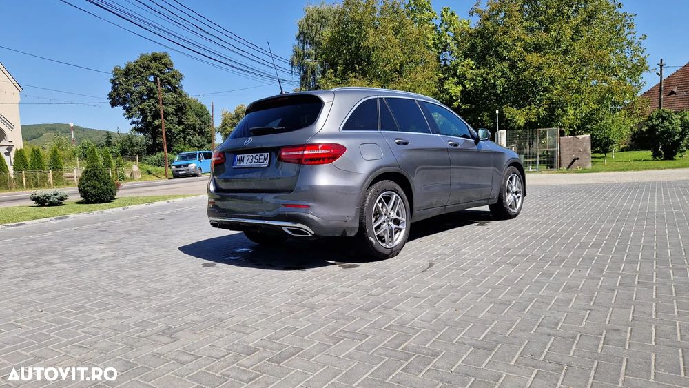 Mercedes-Benz GLC 250 d 4MATIC 9G-TRONIC AMG Line - 5