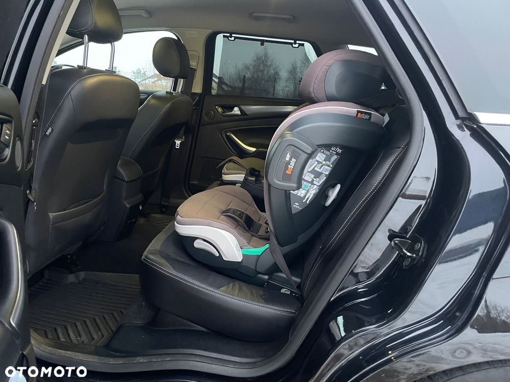 Ford Mondeo 2.0 TDCi Titanium X - 14