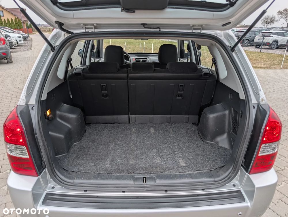 Hyundai Tucson 2.0 4WD GLS - 41