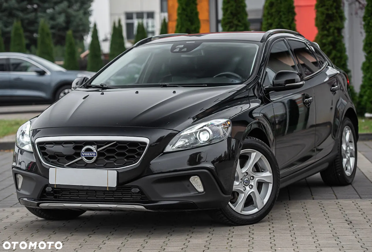 Volvo V40 Cross Country - 5