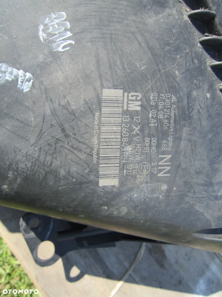 Lampa przód przednia prawa Opel Zafira II B 13260843 Anglik - 6
