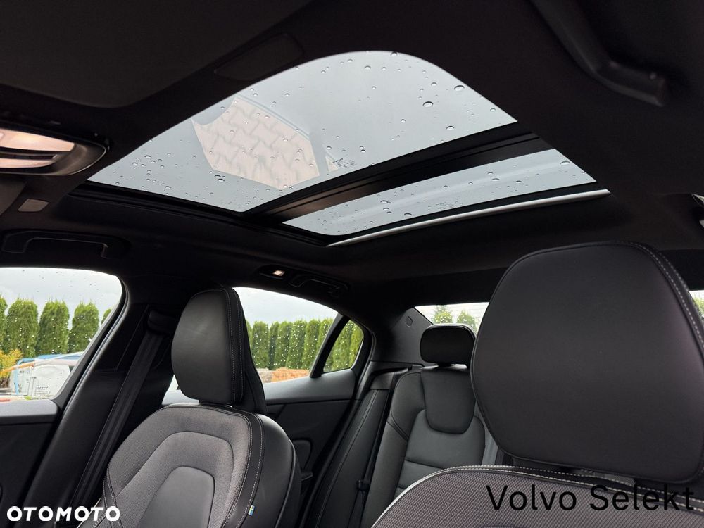 Volvo S60 B5 B AWD Ultimate Dark - 11