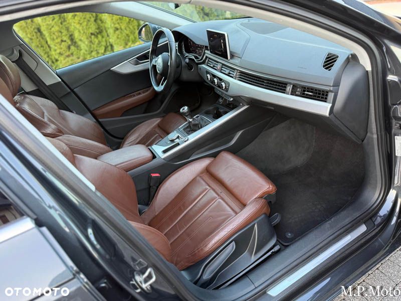 Audi A4 Avant 2.0 TDI Sport S tronic - 35