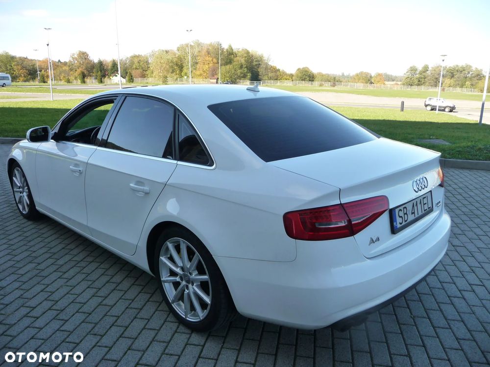 Audi A4 - 4