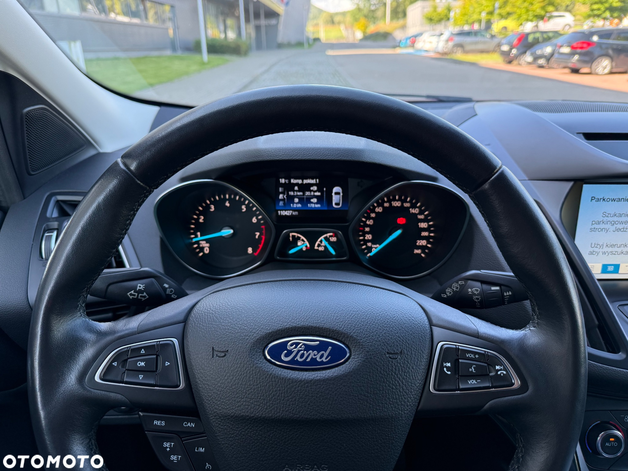 Ford Kuga 1.5 EcoBoost 2x4 Titanium - 23