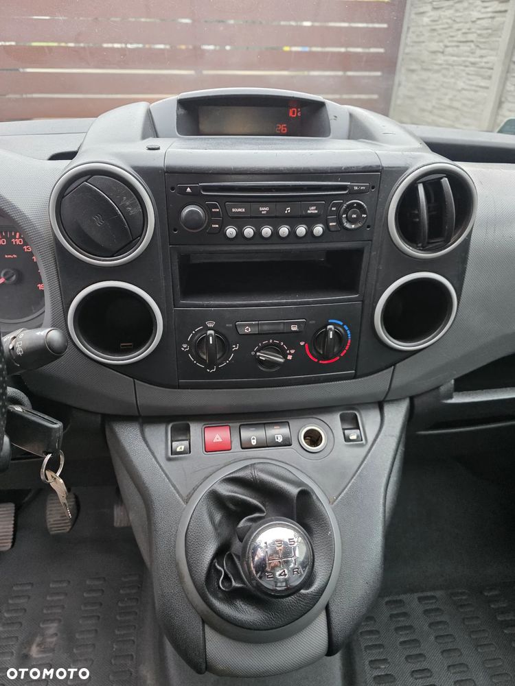 Peugeot PARTNER - 23