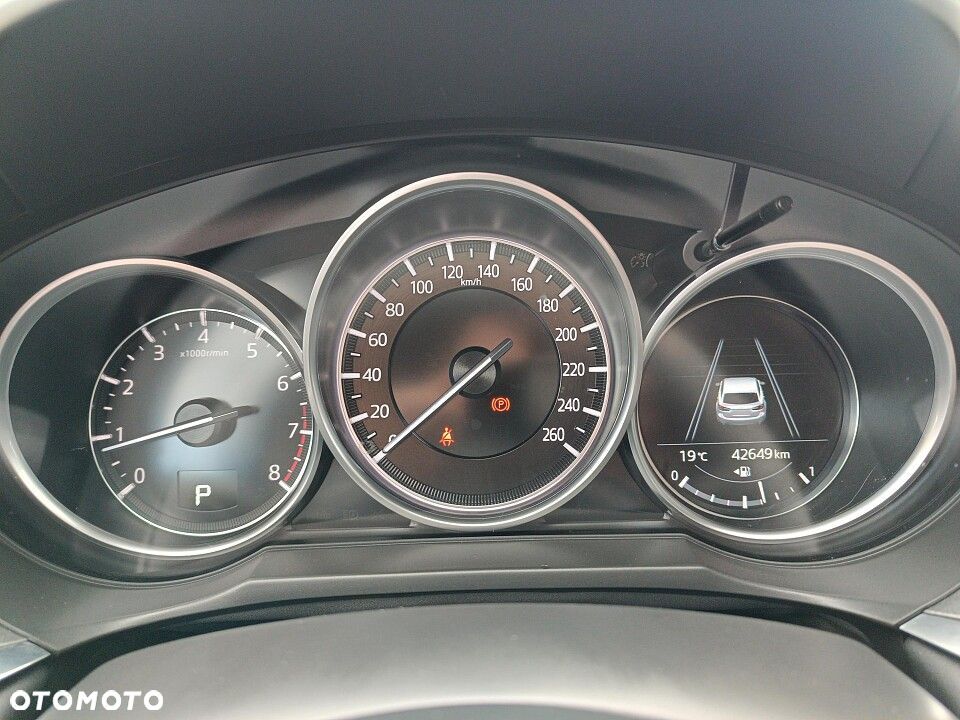 Mazda 6 - 8