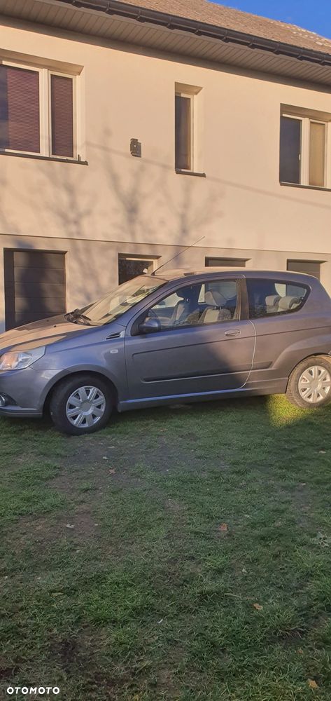 Chevrolet Aveo 1.2 - 5