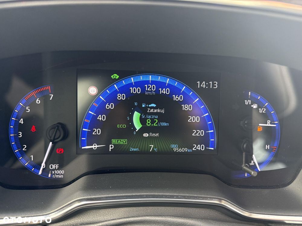 Toyota Corolla 1.8 Hybrid Comfort - 16