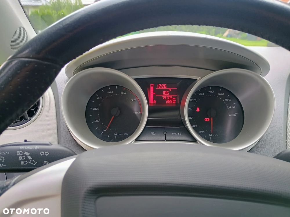Seat Ibiza 1.4 16V Style - 12