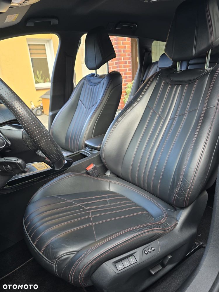 Peugeot 308 - 32