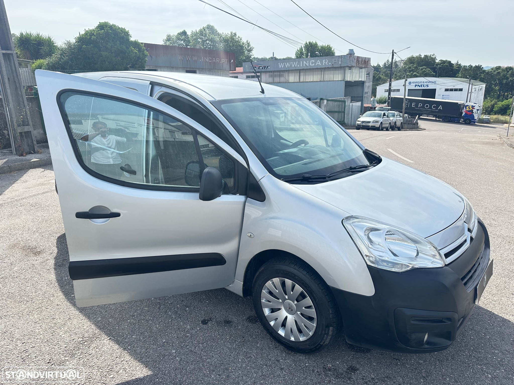 Citroën Berlingo 1.6 e-HDi Exclusive - 3