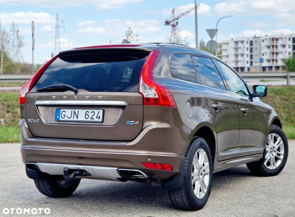 Volvo XC 60 D4 Drive-E Summum - 3