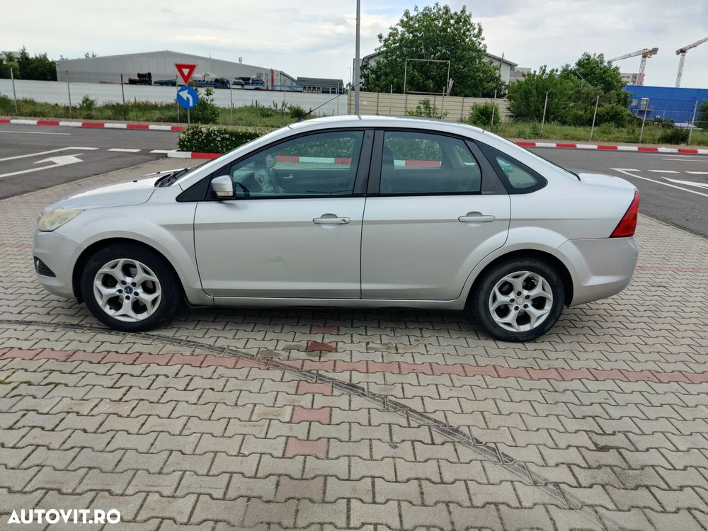 Ford Focus 1.6 TDCi Ambiente - 4