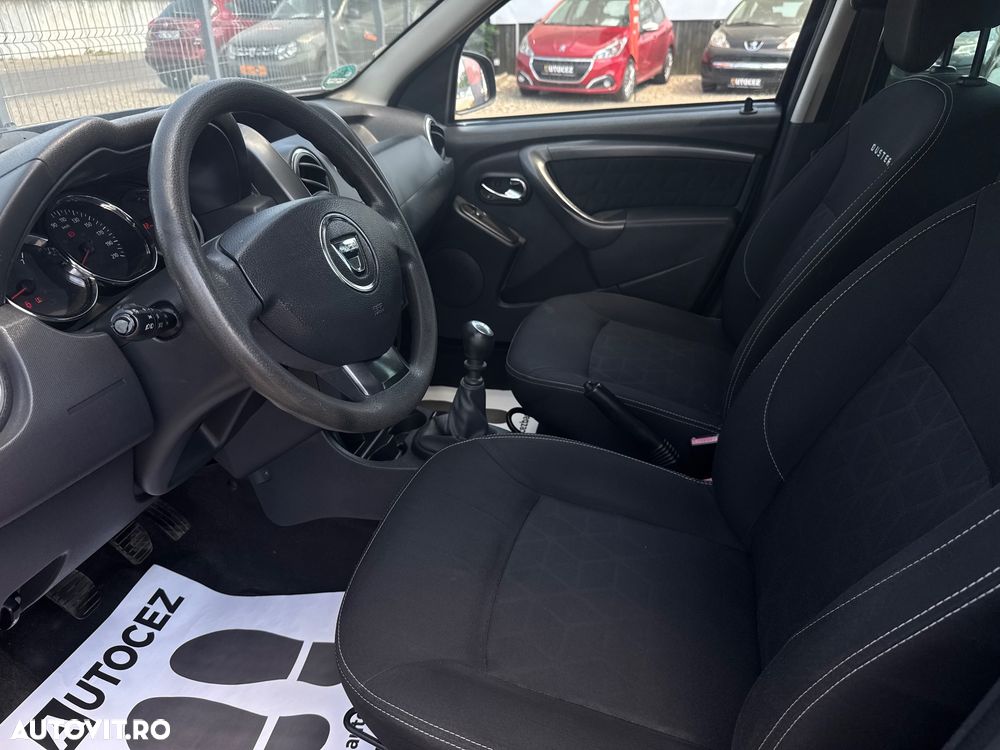 Dacia Duster 1.5 dCi 4x2 Prestige - 10