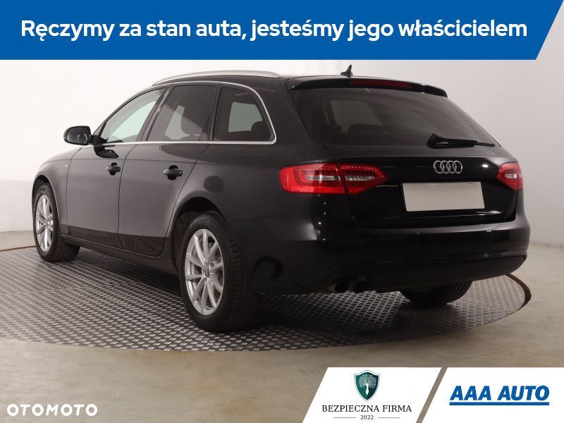 Audi A4 Avant - 6