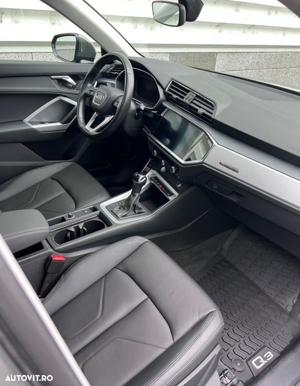 Audi Q3 45 TFSI quattro S tronic S line - 12