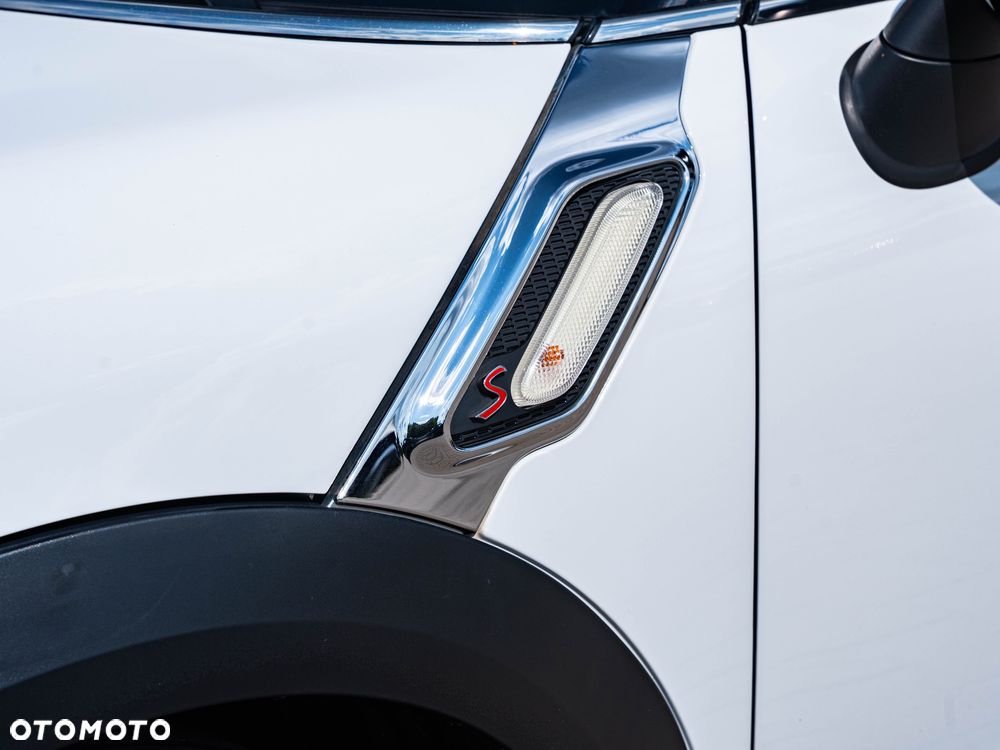 MINI Countryman Cooper SD All4 Park Lane Chili - 11