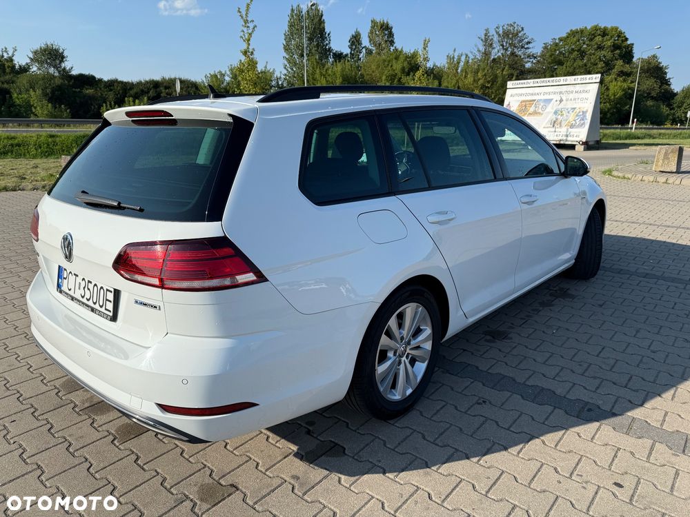 Volkswagen Golf VII 1.5 TSI BMT Comfortline - 18
