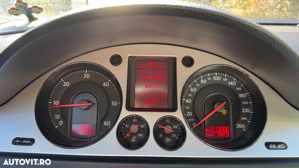 Volkswagen Passat 2.0TDI Comfortline DPF - 16