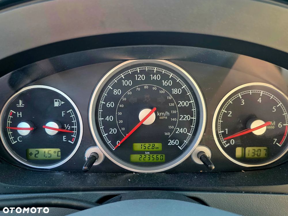 Chrysler Crossfire - 12