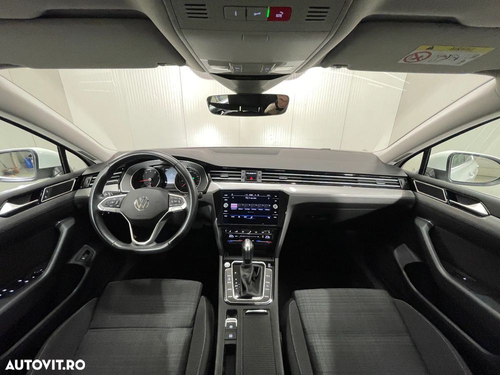 Volkswagen Passat 1.5 TSI ACT DSG Advance - 8