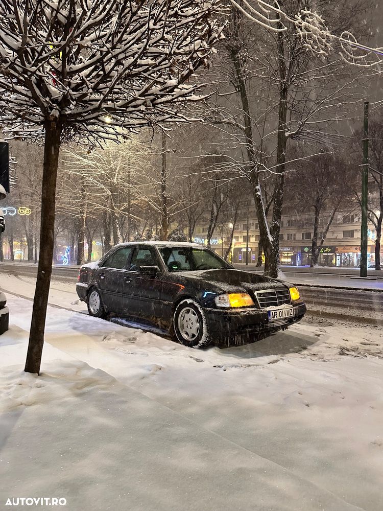 Mercedes-Benz C - 13