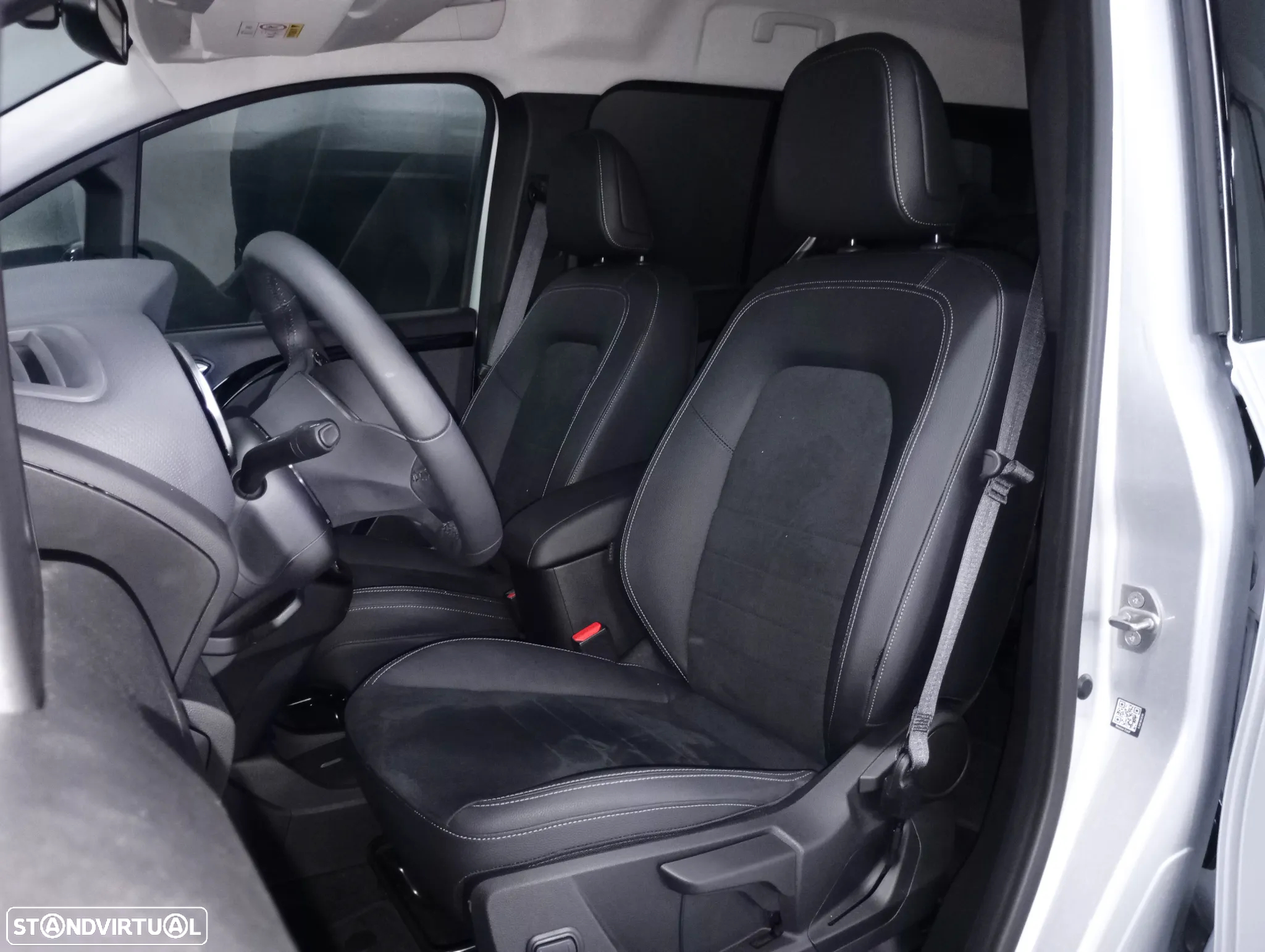 Mercedes-Benz EQT 200 - 7