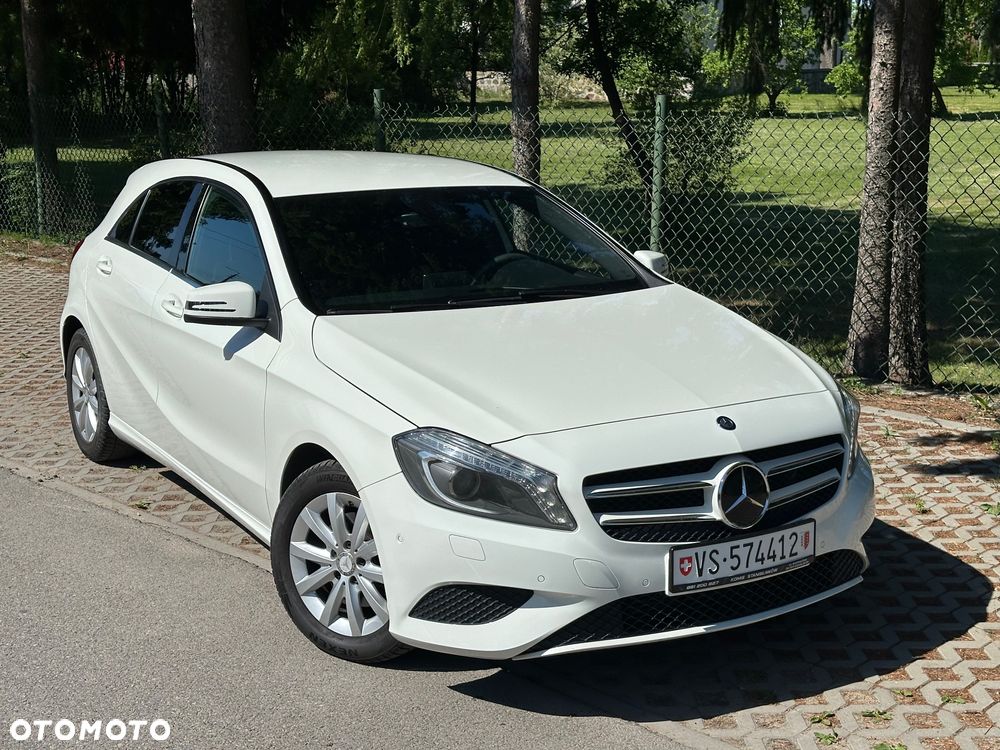 Mercedes-Benz Klasa A 180 7G-DCT SCORE - 3