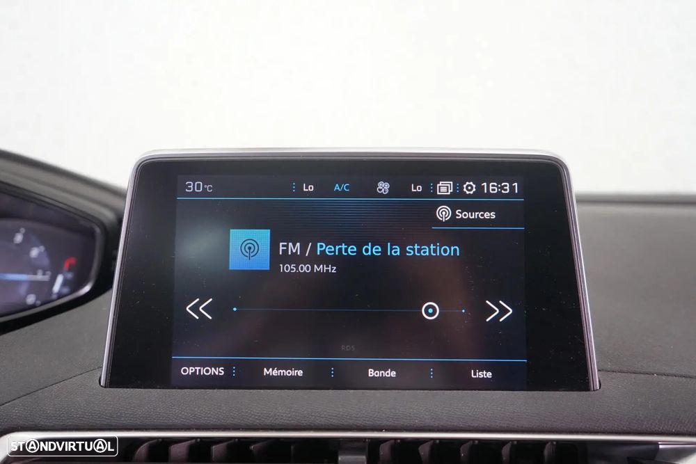 Peugeot 3008 1.2 PureTech Allure Pack EAT8 - 31