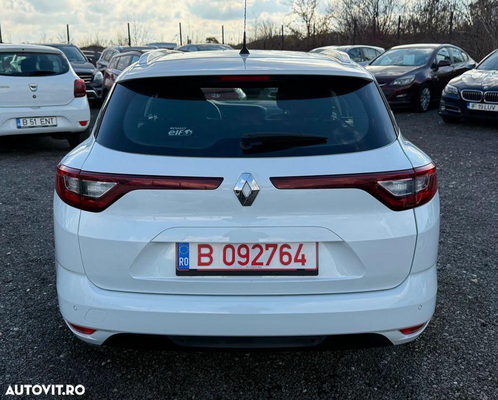 Renault Megane Grandtour ENERGY TCe 130 EDC BUSINESS - 36
