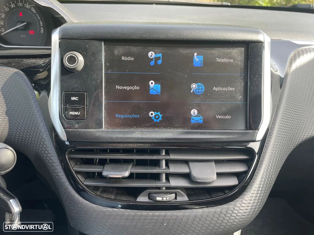 Peugeot 2008 PureTech 110 Stop&Start EAT6 Allure - 32