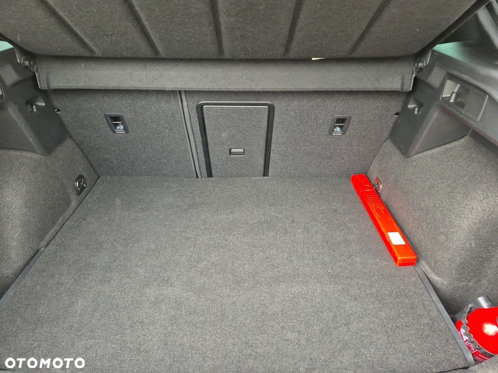 Cupra Formentor 1.4 e-Hybrid DSG - 31