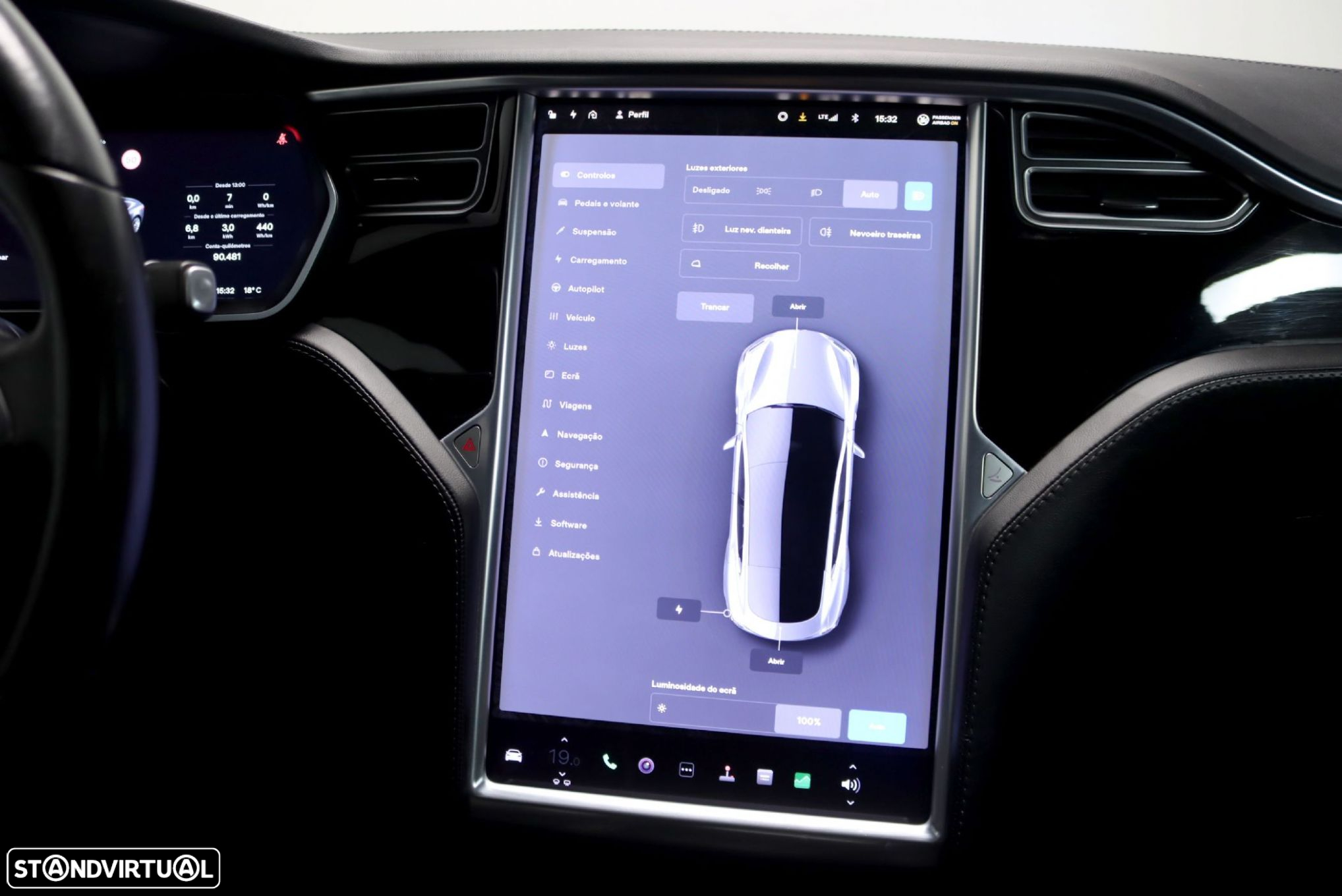 Tesla Model S - 20
