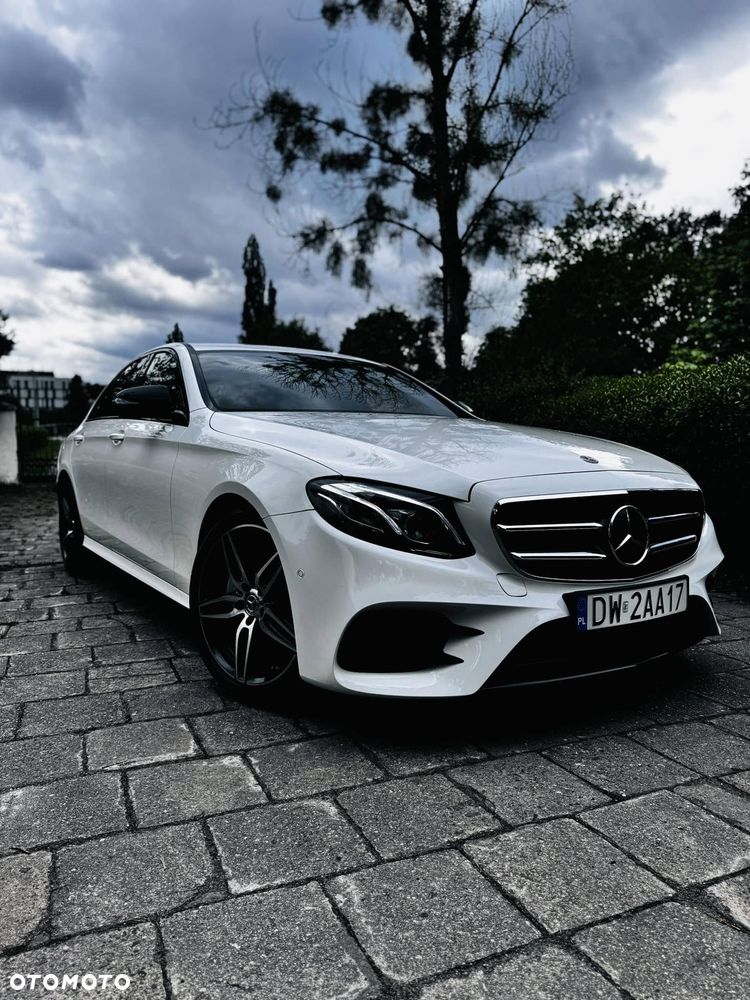 Mercedes-Benz Klasa E 220 d 9G-TRONIC - 2