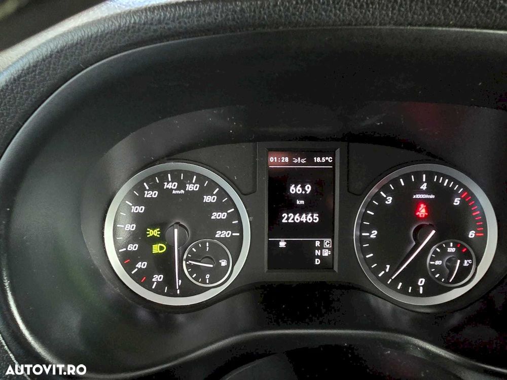 Mercedes-Benz Vito Tourer Lang Aut. PRO - 12