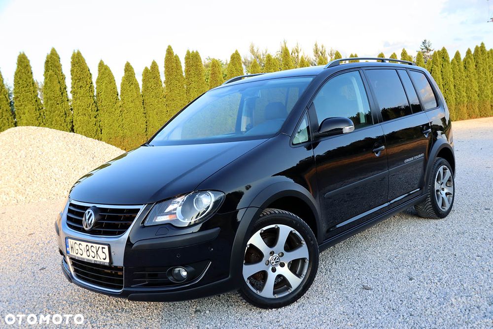 Volkswagen Touran 2.0 TDI DPF Cross - 13